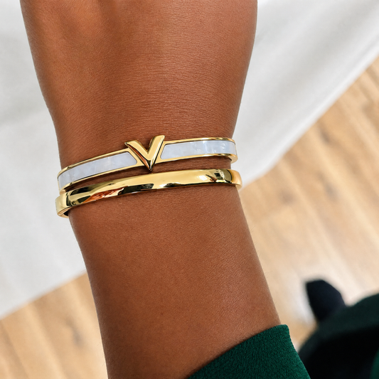 Vista 18K Gold Plated Enamel Bangle